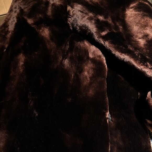 Vintage Genuine Fur Coat Long Mink Winter Soft Luxury Pockets Buttons Red Brown - Picture 13 of 13